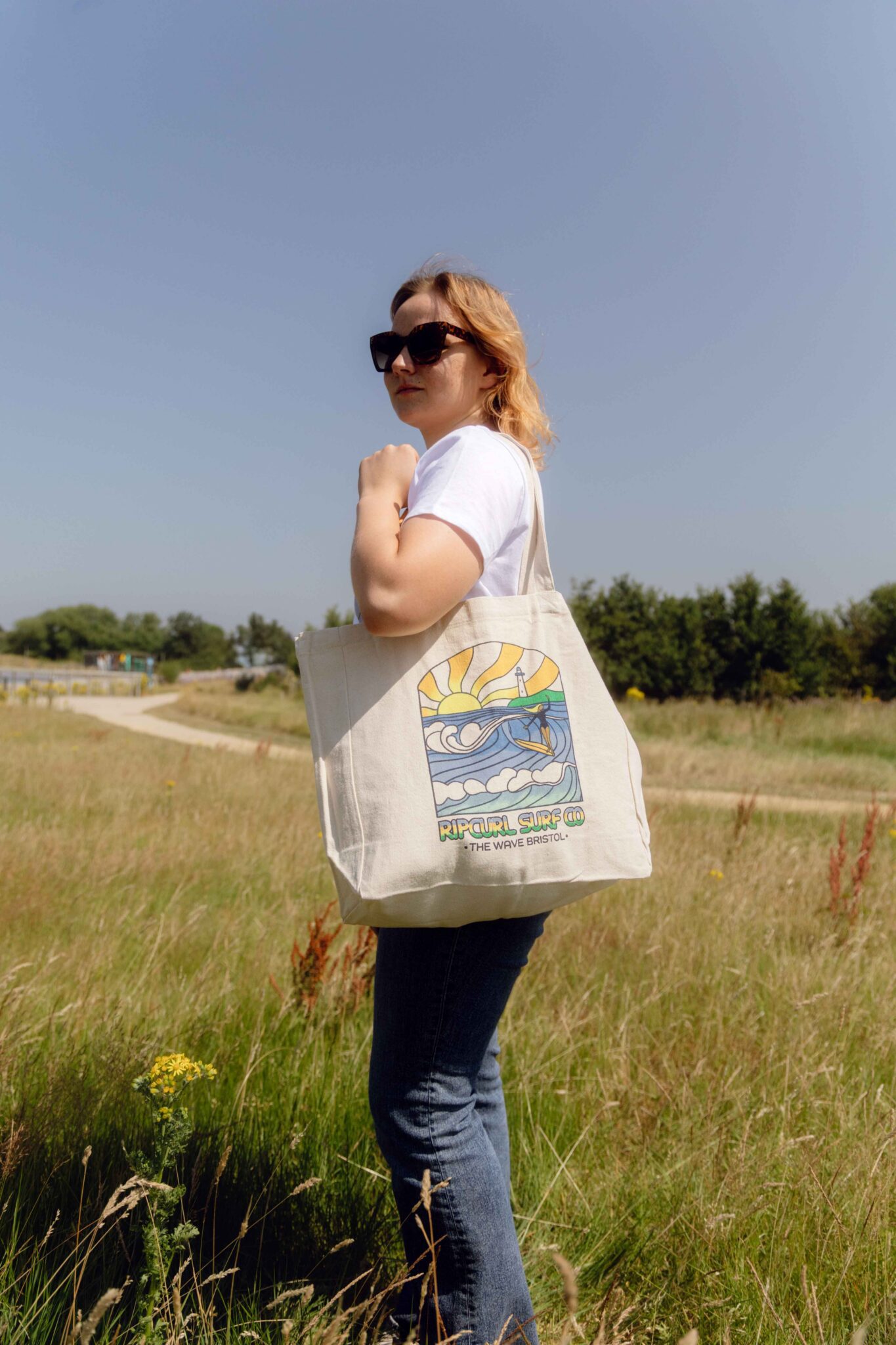 The Wave X Rip Curl Stringers Tote Bag - Image 2