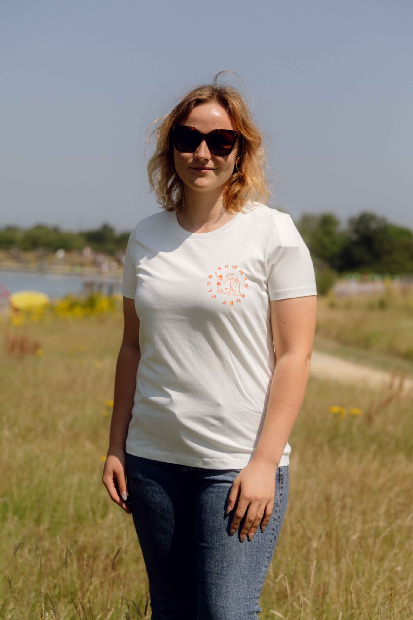 The Wave Summer Surf Club Women's Tee - Image 2