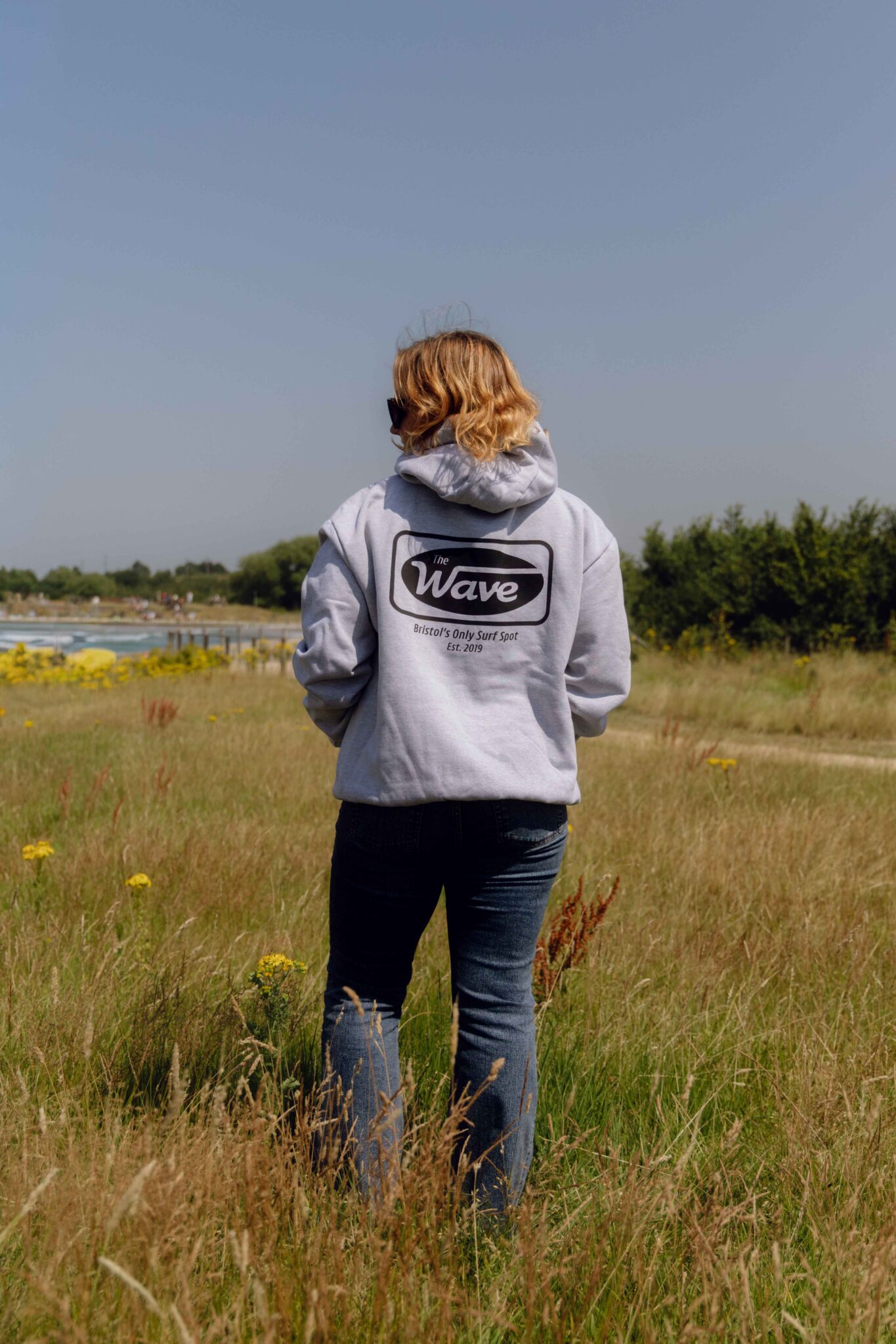 The Wave Logo25 Hoody - Image 4